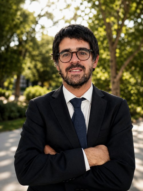 Tomás Doña, socio abogado de Helena